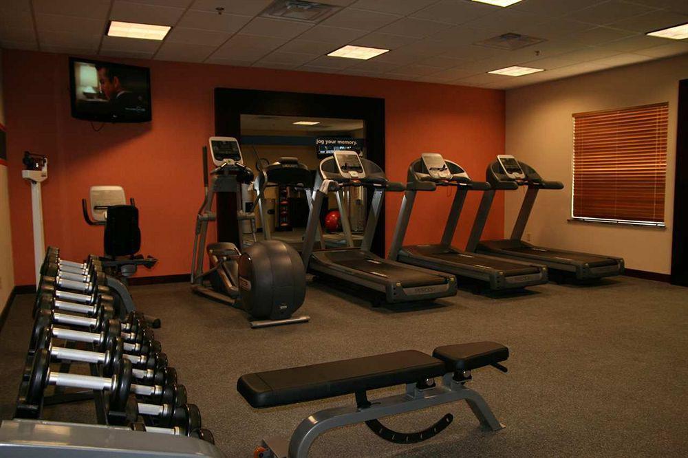 Hampton Inn & Suites Mission Udogodnienia zdjęcie