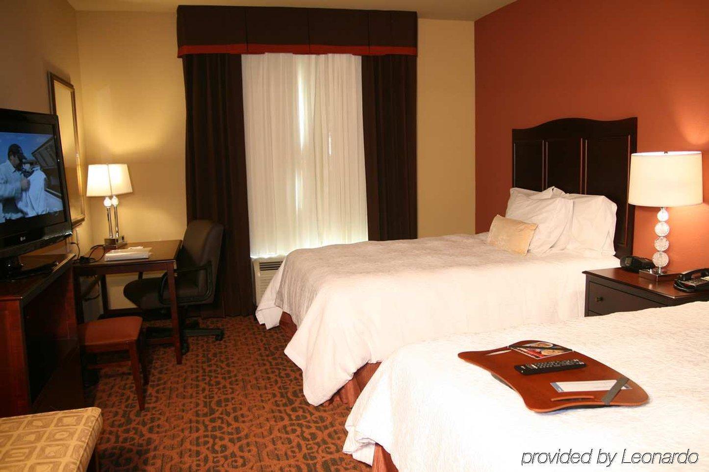 Hampton Inn & Suites Mission Pokój zdjęcie